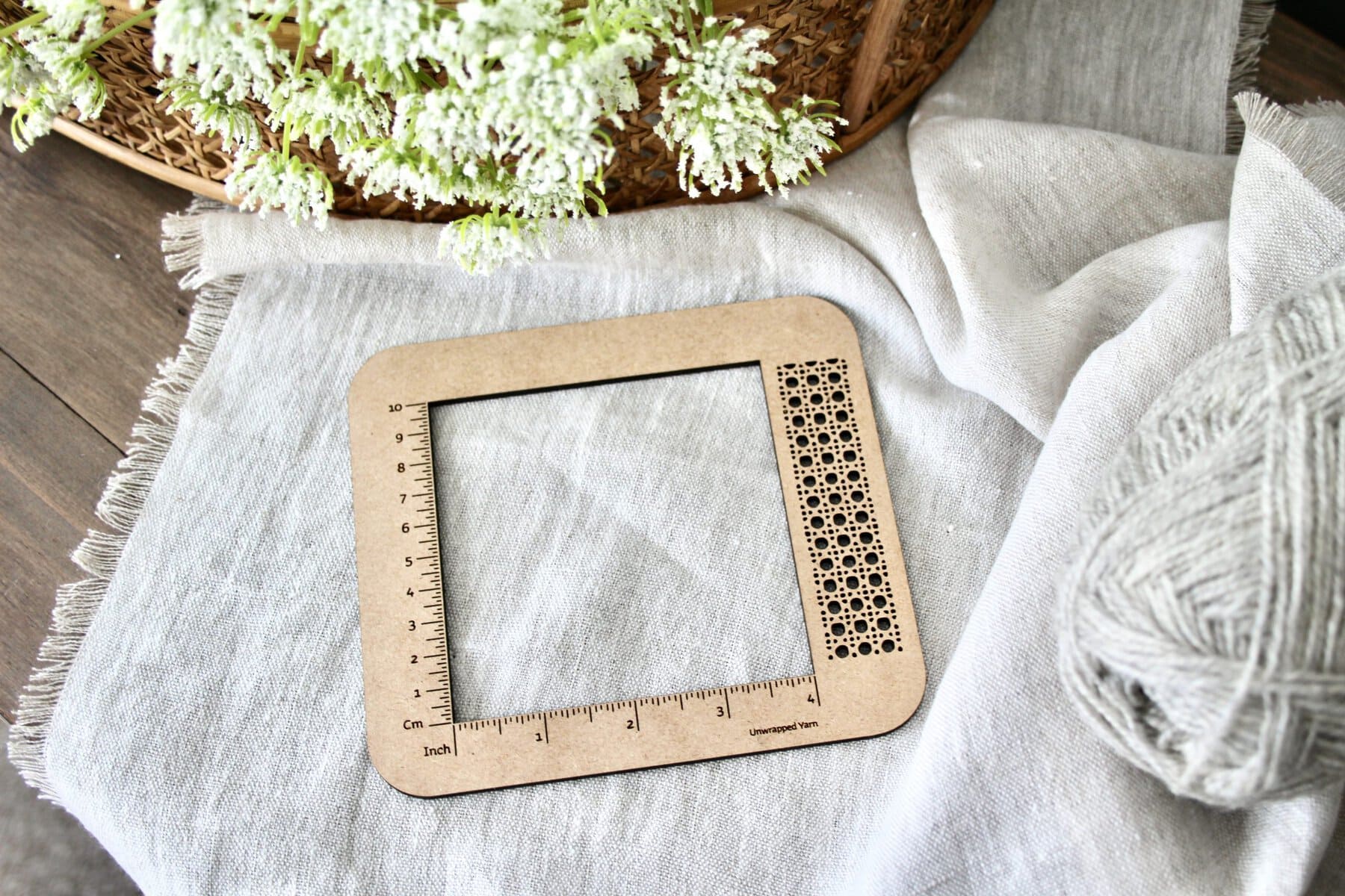 Rattan Effect 4-inch Swatch Gauge Ruler