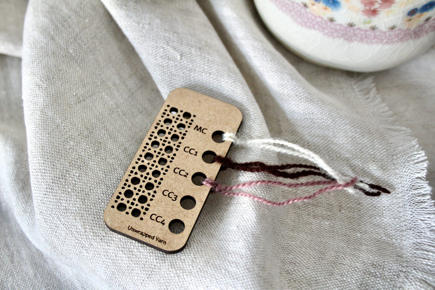 Rattan Colourwork Reference Tool - 5 Strands - Image 2