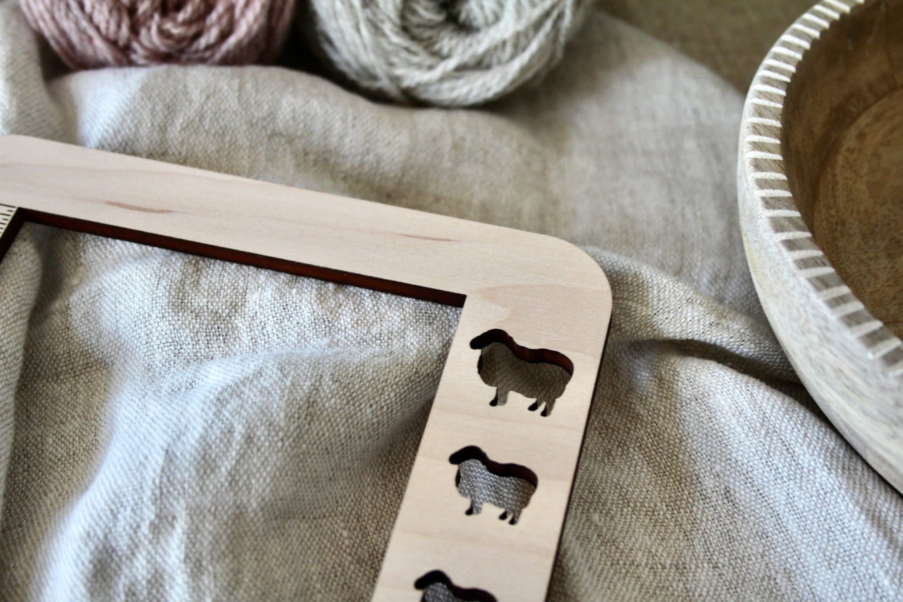 4-inch Swatch Gauge Ruler with Cut Out Sheep - Image 2