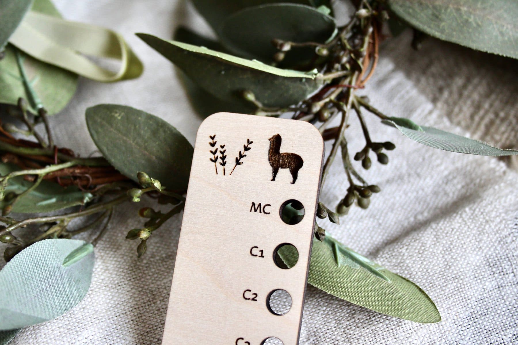 Engraved Alpaca Colourwork Reference Tool - Image 2
