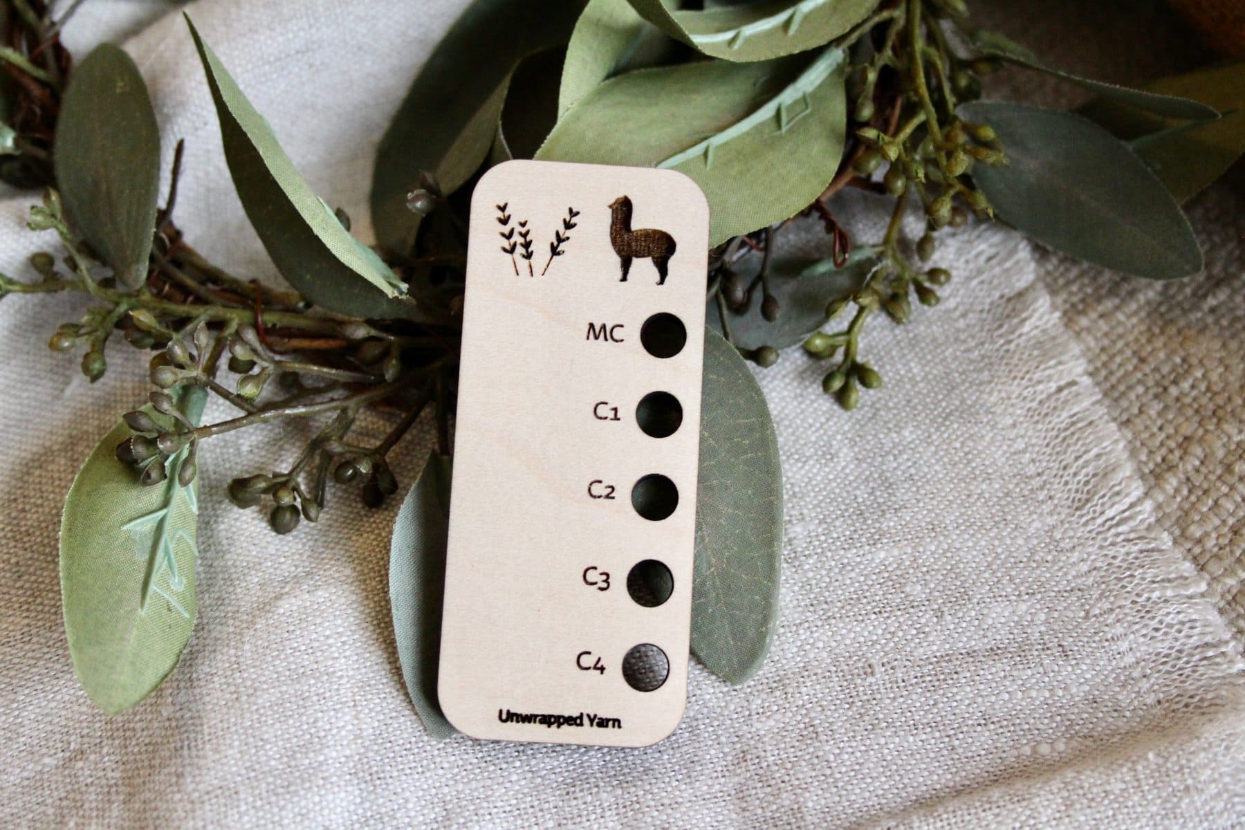 Engraved Alpaca Colourwork Reference Tool