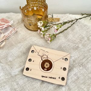 Special Delivery Thread Minder