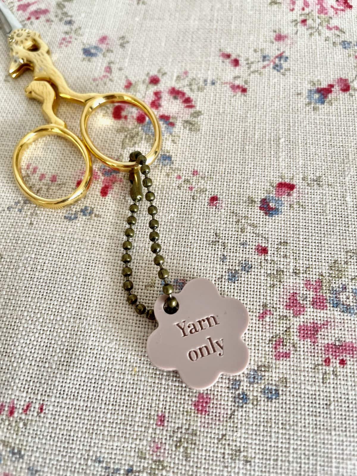 Yarn Only Floral Scissor Charm - Image 2