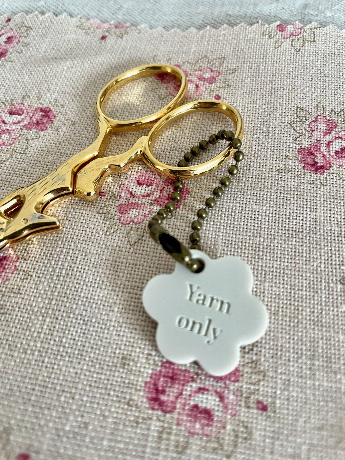 Yarn Only Floral Scissor Charm - Image 3