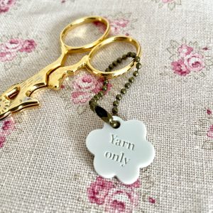 Yarn Only Floral Scissor Charm