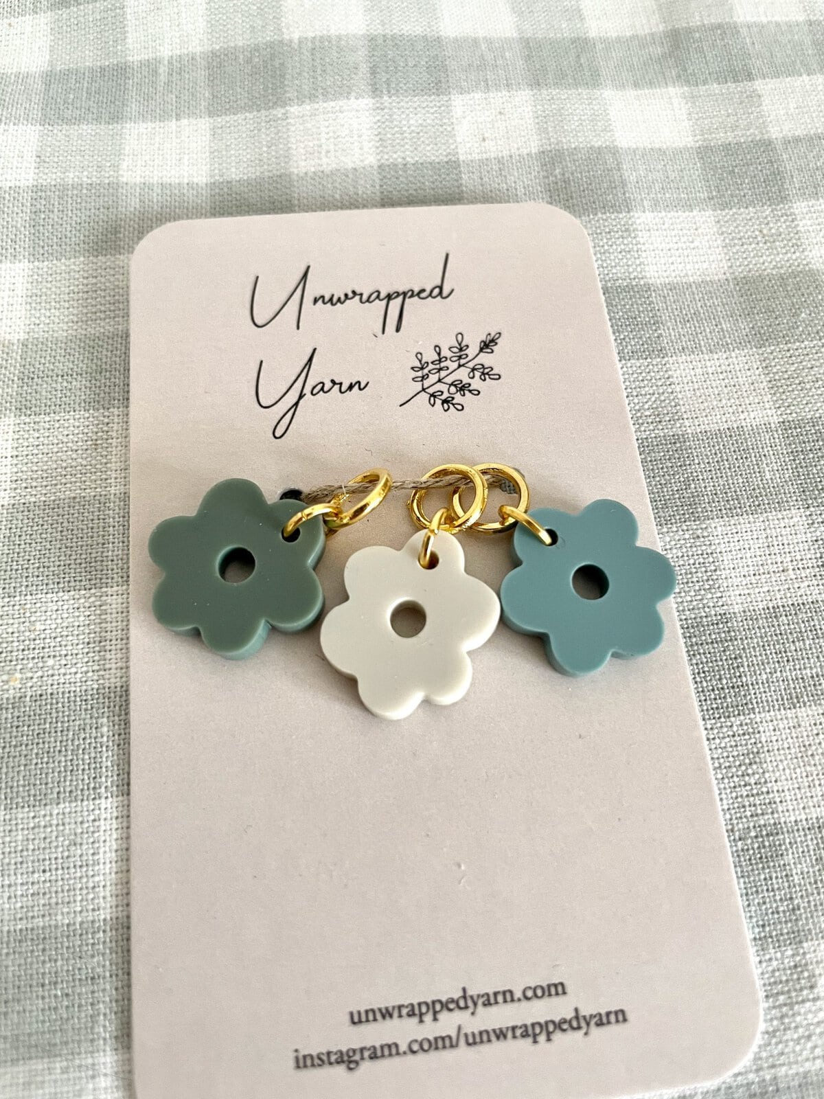 Blue Collection of Tiny Flower Stitch Markers/Progress Keepers - Image 2