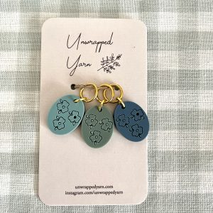 Oval Floral Blue Stitch Marker/Progress Keeper Set
