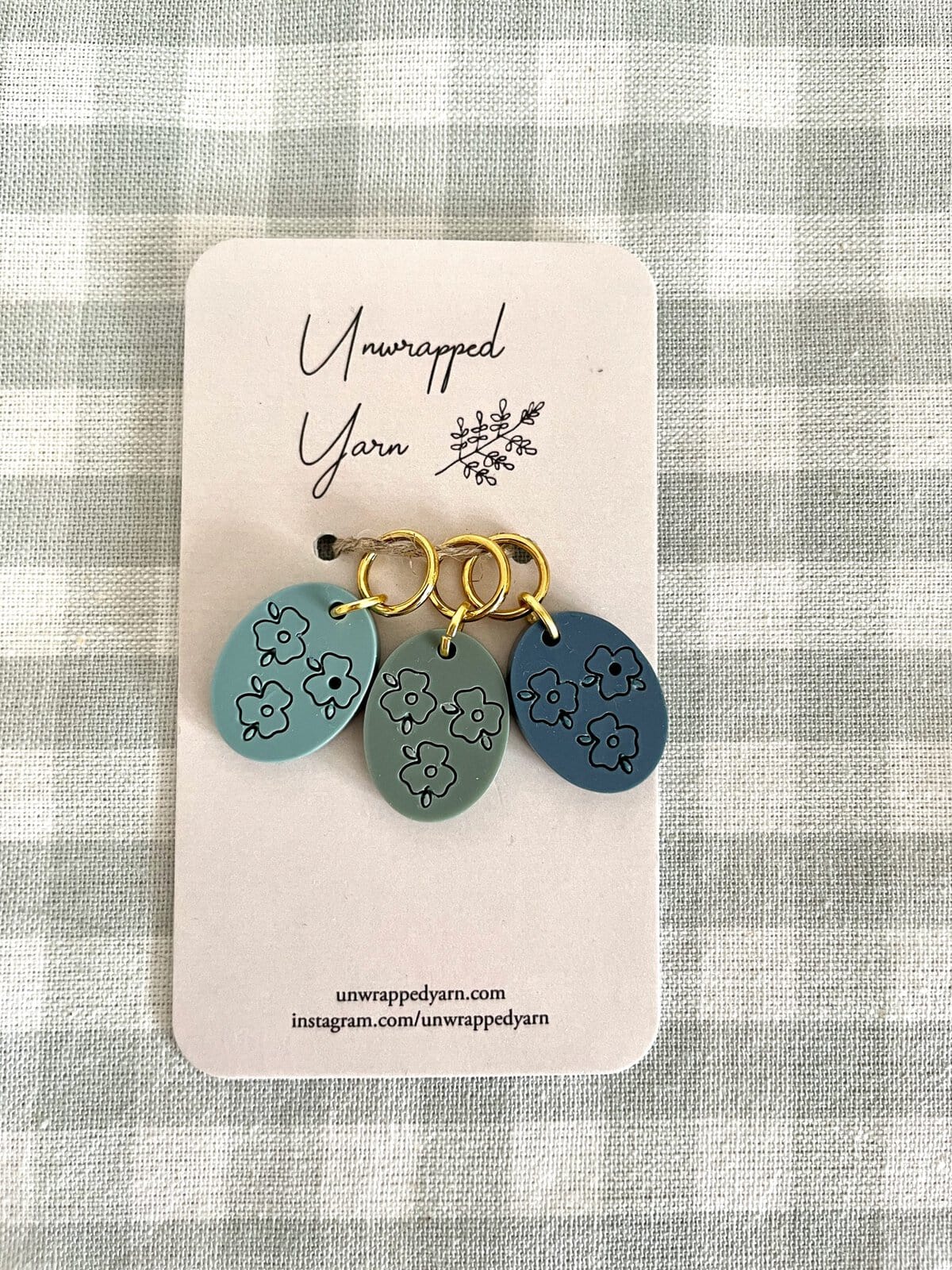 Oval Floral Blue Stitch Marker/Progress Keeper Set