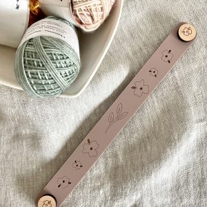 Antique Rose Floral Pattern Tracker