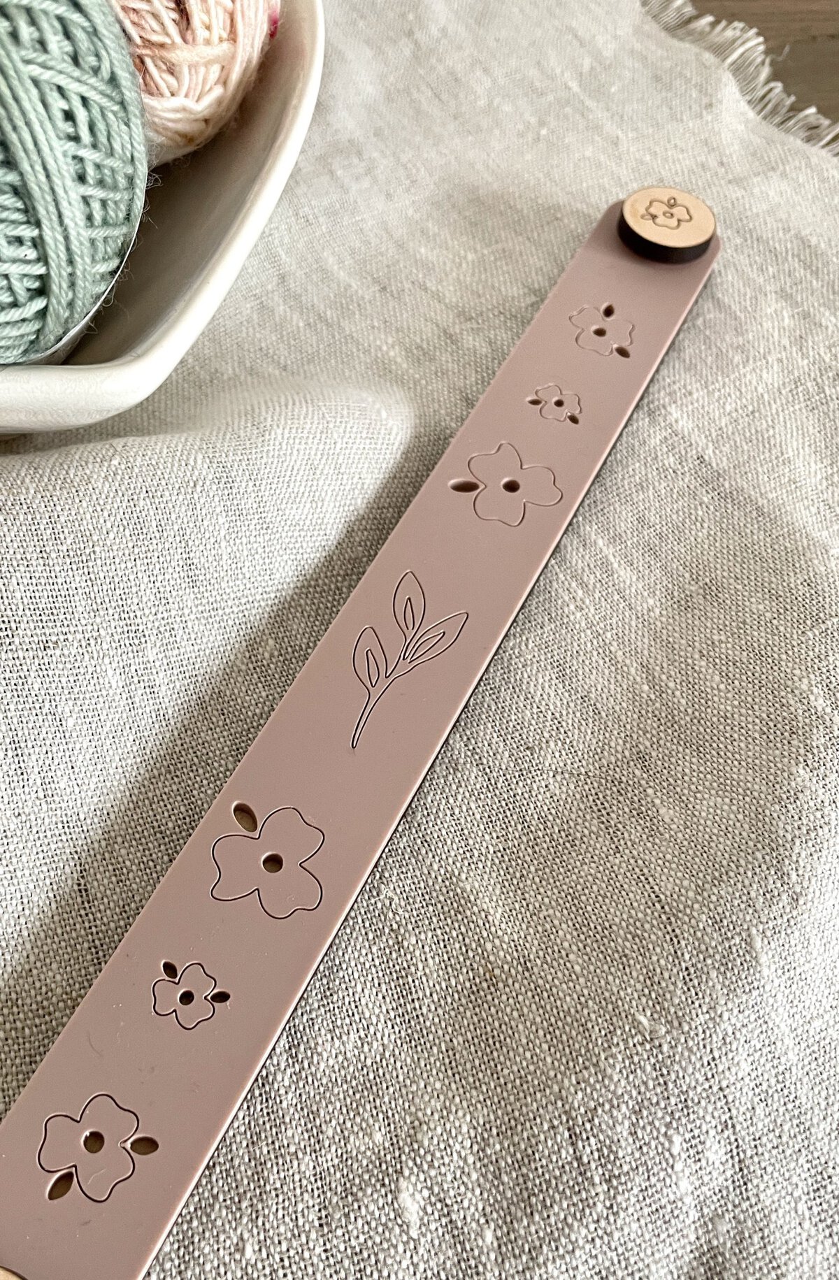 Antique Rose Floral Pattern Tracker - Image 2