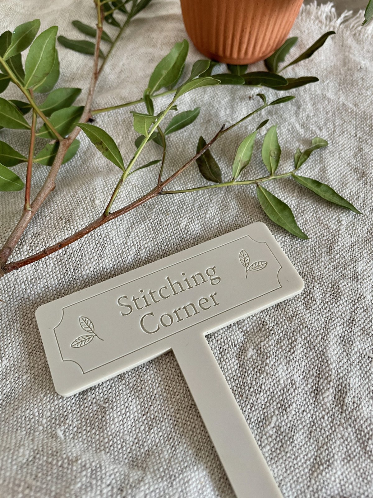 Stitching Corner Sign