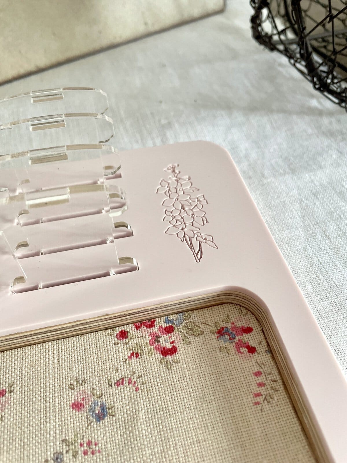Delphinium Thread Desk Organiser - Image 2