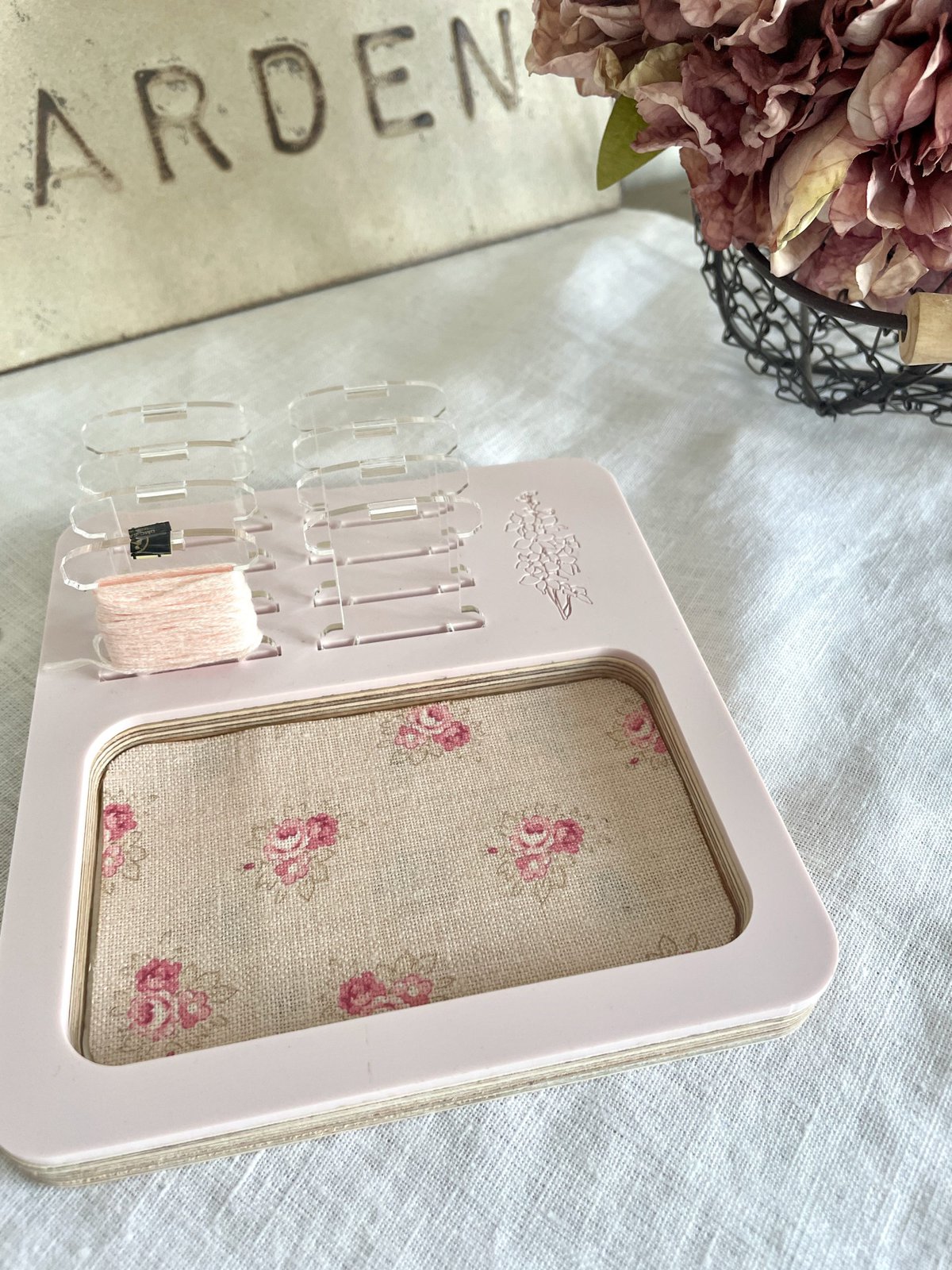 Delphinium Thread Desk Organiser - Image 4