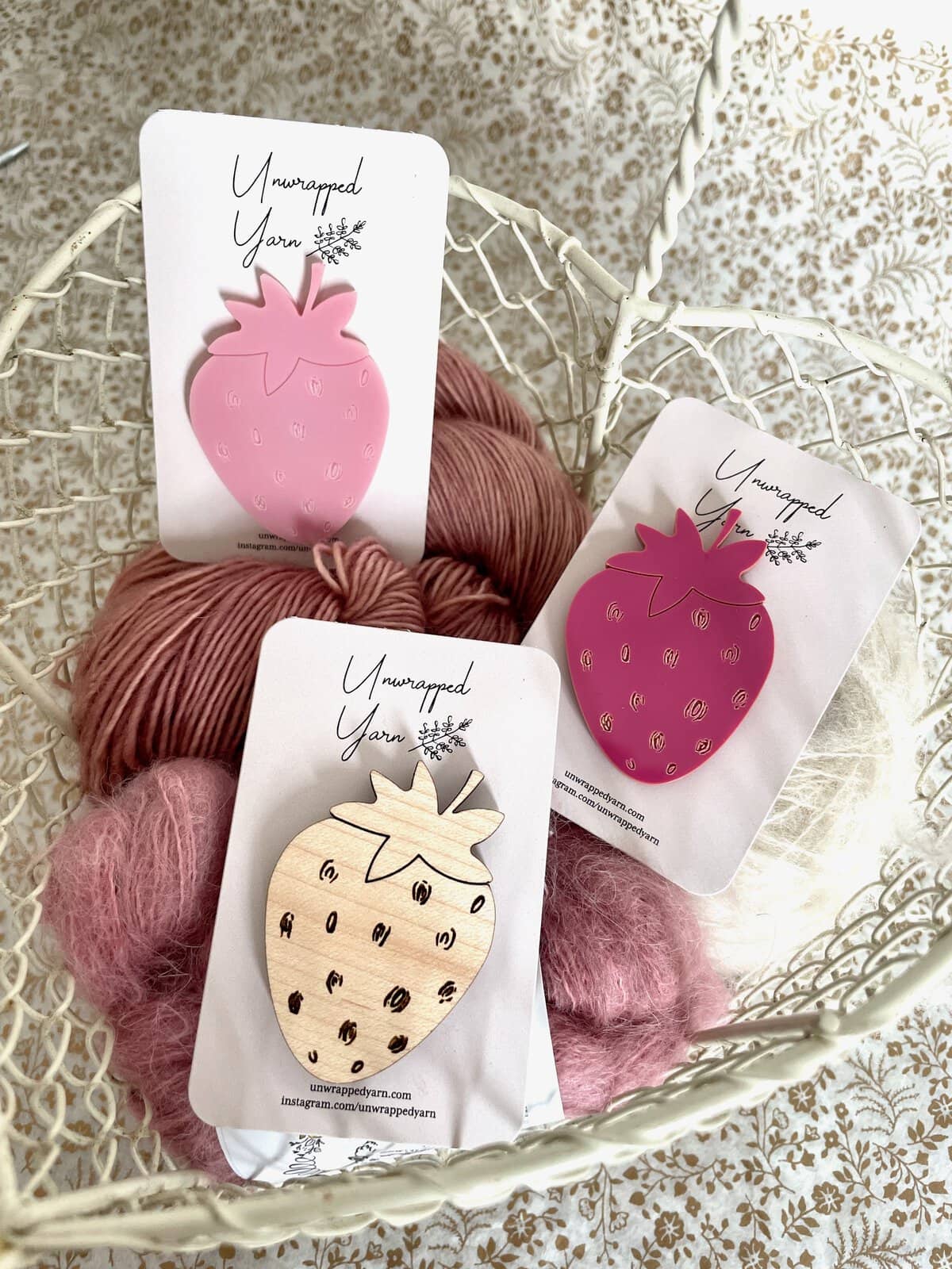 Strawberry Needle Minder