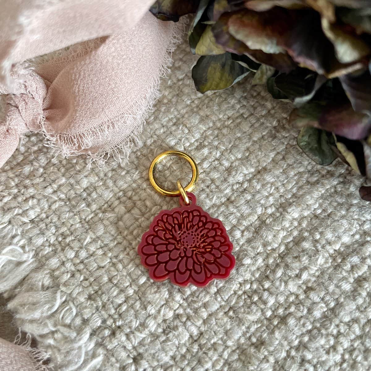 Chrysanthemum Stitch Marker/Progress Keeper - Image 4