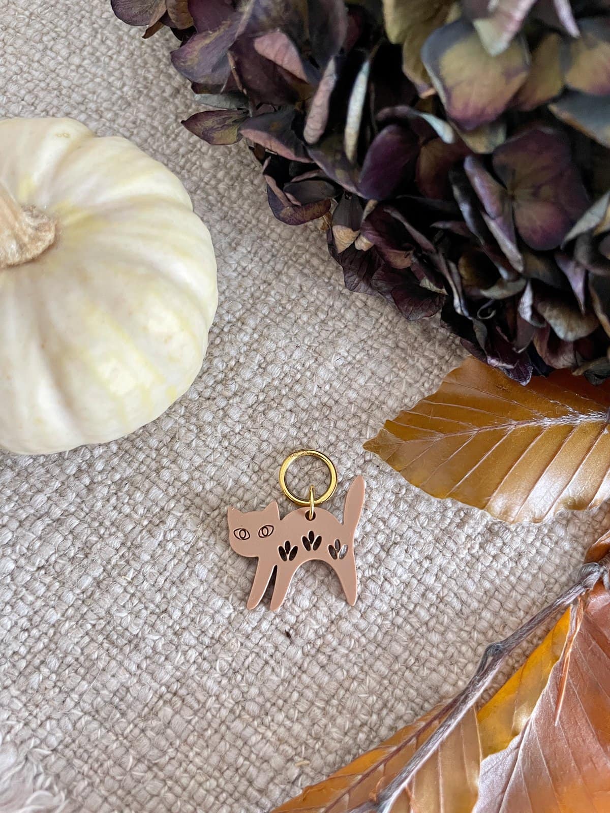 Scary Cat Stitch Marker/Progress Keeper - Image 5