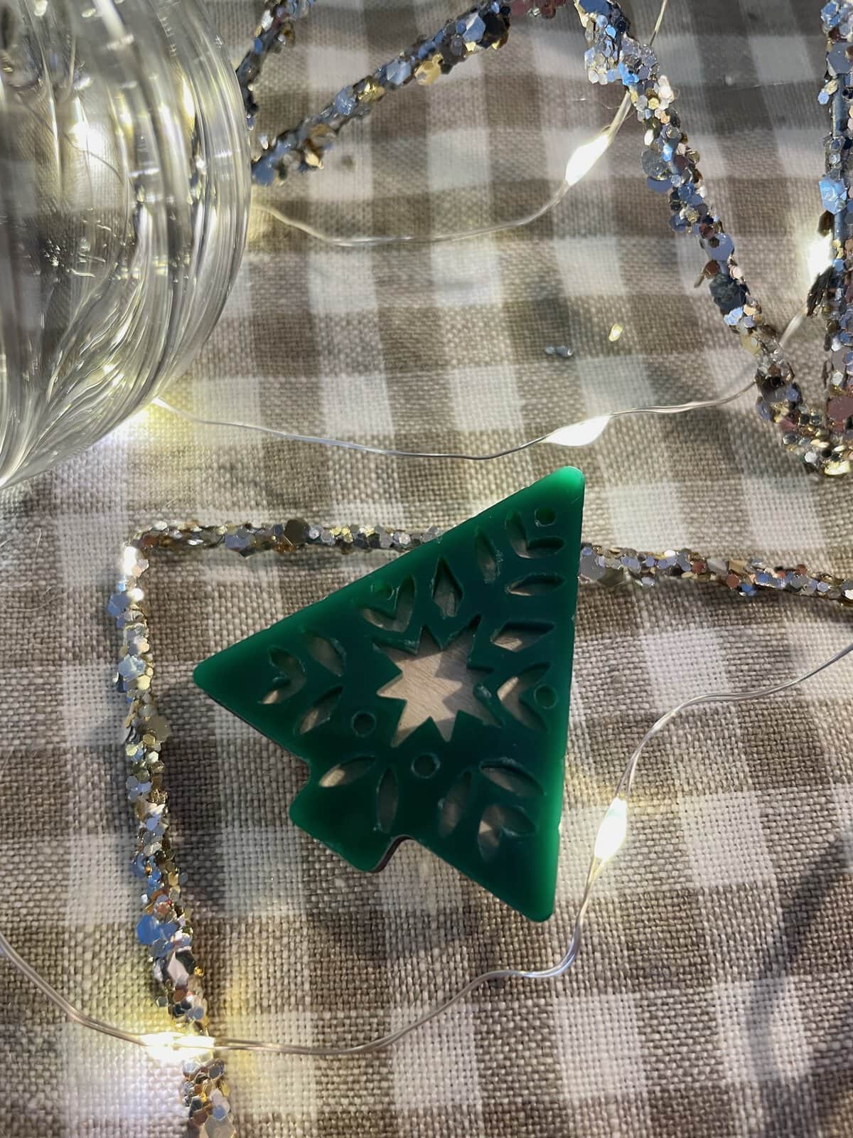 Tree Needle Minder