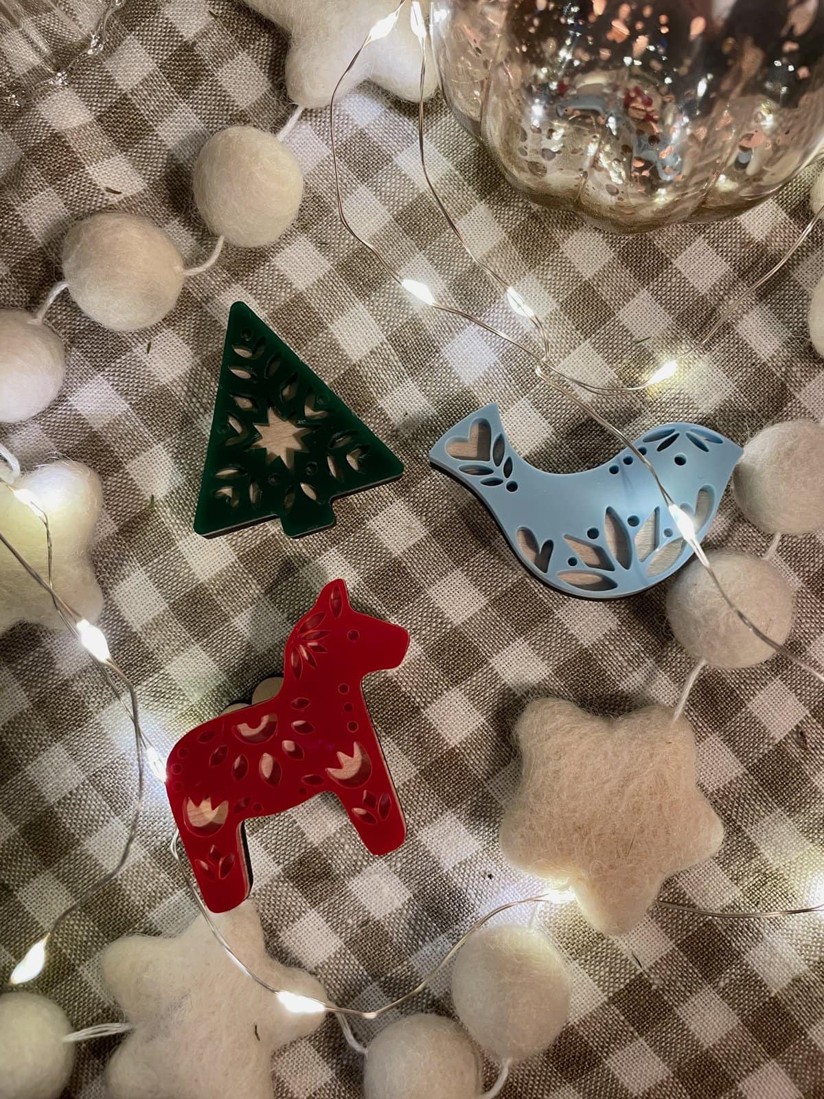 Bird Needle Minder - Image 2