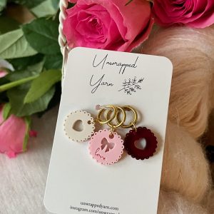 Scalloped Love and Bow Stitch Marker Set