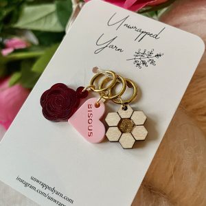Bisous Stitch Marker Set