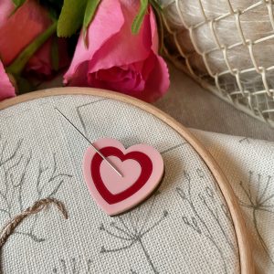 Pink Heart Needle Minder