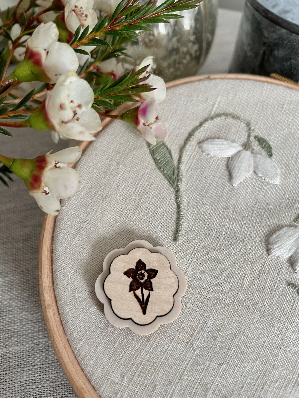 Daffodil Needle Minder