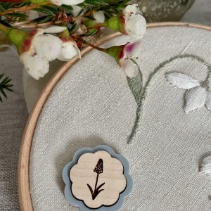 Grape Hyacinth Needle Minder