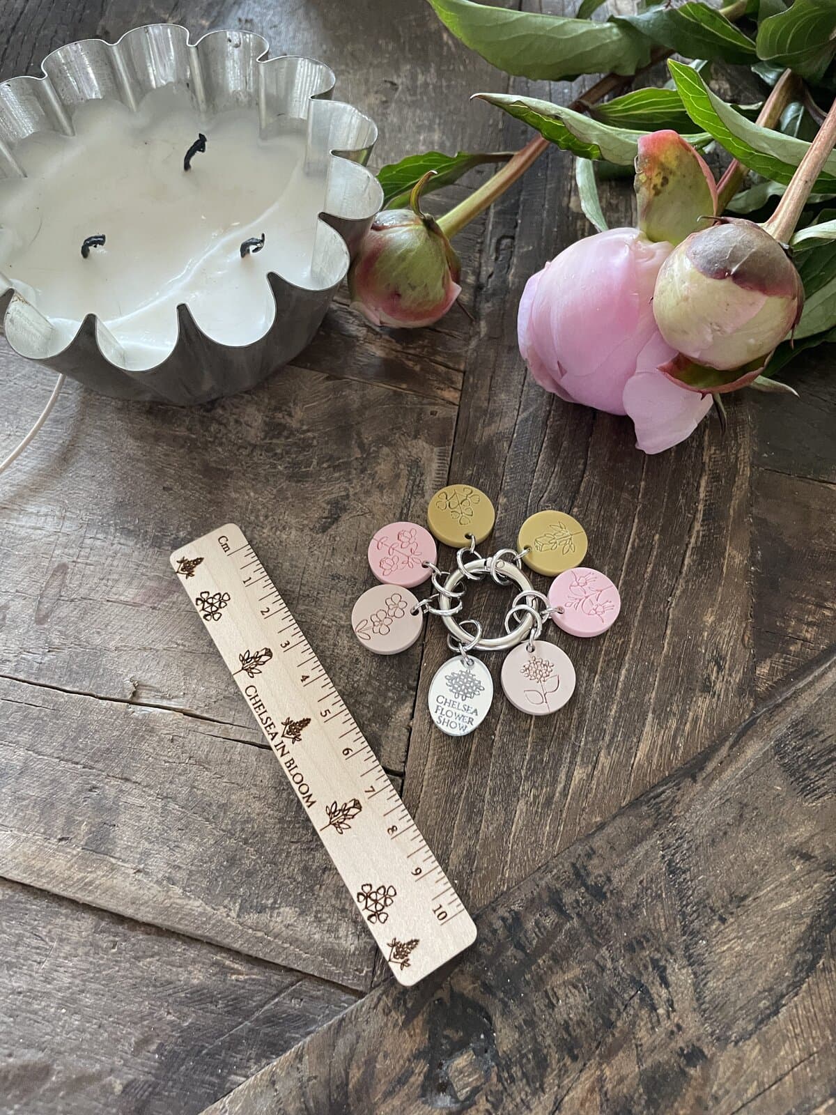 Bag Charm and Ruler Gift Set Inspired By The Chelsea Flower Show - Image 2