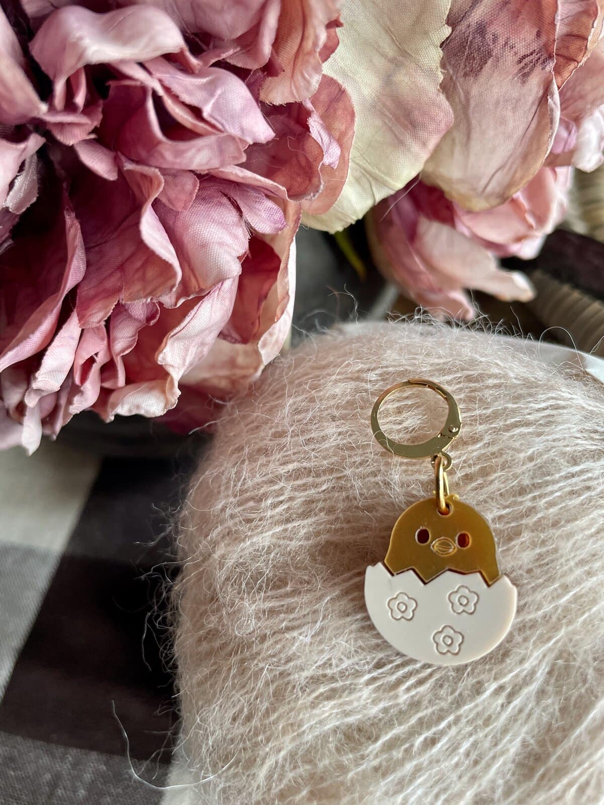 Chick in Egg Stitch Marker - Image 3