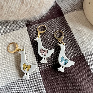 Goose Stitch Marker