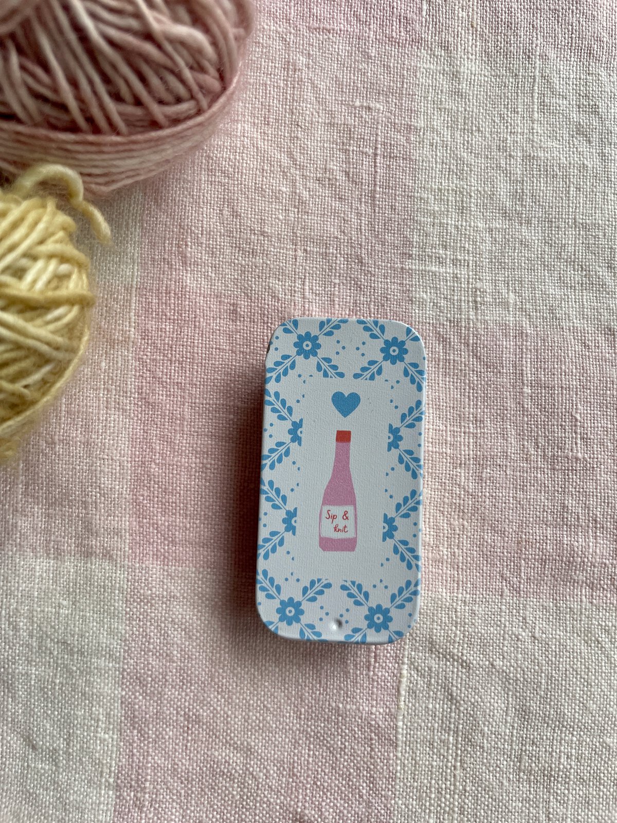 Sip and Knit Tin - Image 2