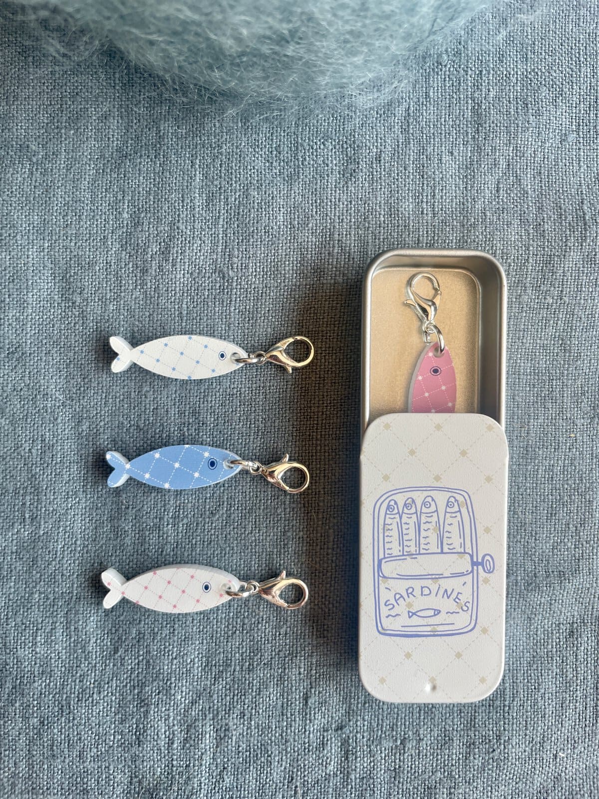 Sardine Tin and Matching Notion - Image 2